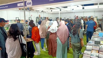 جمهور معرض الرباط يتوافد على جناح الهيئة المصرية للكتاب