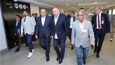 السفير المصري بالمغرب يستقبل بعثة الأهلي