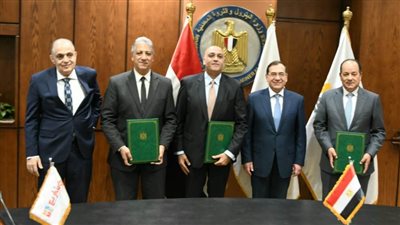 البترول تتعاون مع جهاز تنمية المشروعات لتوفير فرص العمل وتقديم الدعم الفني