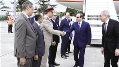 الرئيس السيسي يستقبل رئيس مجموعة ألستوم الفرنسية بمقر إقامته في باريس