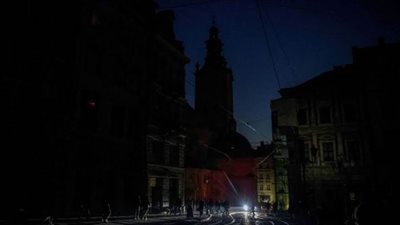 أوكرانيا تواجه عجزا في الكهرباء خلال الخريف والشتاء