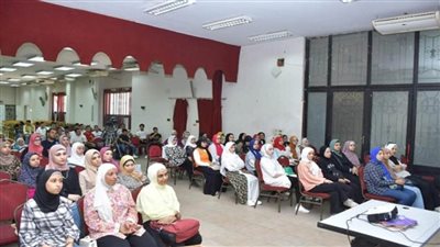 لقاء توعوي لأسرة 