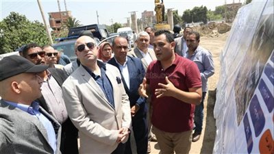 محافظ بني سويف يتفقد مشروع إنشاء كوبرى مزلقان طريق الفيوم الواسطى