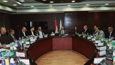 وزير النقل يترأس الجمعيتين العموميتين للشركة المصرية لإنشاء وصيانة مرافق النقل والمطارات لسنة 2022