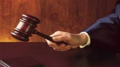 15 أغسطس..الحكم على أميني شرطة وموظفين في اختلاس 14 قطعة سلاح بأسيوط