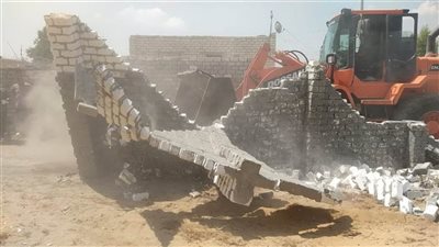 إزالة 41 حالة تعدٍّ بالبناء في القصاصين الجديدة بالإسماعيلية
