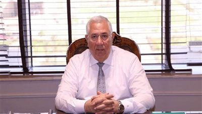 وزير الزراعة: الإفراج عن 119 ألف طن أعلاف بـ 65 مليون دولار 