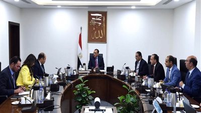 رئيس الوزراء يستعرض جهود جهاز حماية المنافسة عن السنة المالية الماضية (صور)