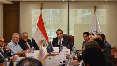 رئيس هيئة الرعاية الصحية: الاجتماع مع الشعبة يمثل نقطة التقاء بين احتياجات مقدمي الخدمة الصحية وقدرات المصنعين الوطنيين للأجهزة والمستلزمات الطبية