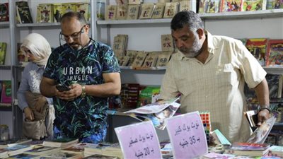 وسط إقبال جماهيري فعاليات ثقافية وفنية في معرض بورسعيد للكتاب