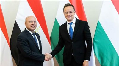 وزير النقل: اتفاق مع المجر لتحويل مصر مركزًا لصناعة عربات السكة الحديد