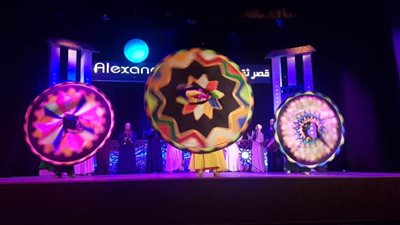 فنون العريش والتنورة التراثية تشعلان أجواء الأنفوشي ضمن فعاليات 