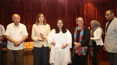 وزيرة الثقافة تُكرم الفائزين بمسابقات الدورة الأولى لجوائز المركز القومي للترجمة هذا العام