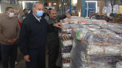 ضبط 890 عبوة سجائر في حملة تموينية بالقليوبية