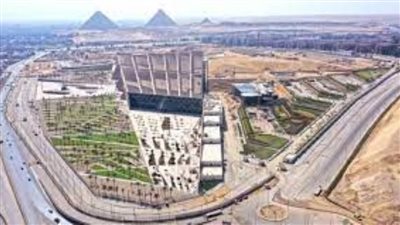 وزير السياحة: الإنتهاء من تثبيت 70% من الآثار الثقيلة بالمتحف المصري الكبير