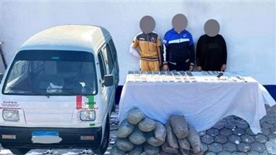 بينهم سيدة.. ضبط تشكيل عصابي بحوزته 50 كجم مخدرات بدمياط