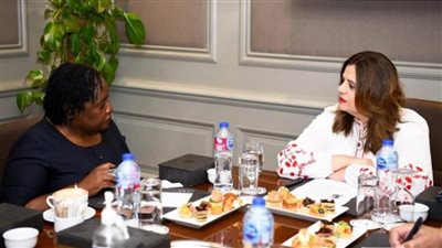 وزيرة الهجرة تستقبل مدير إدارة الهجرة نائب وزير الداخلية بزيمبابوي لبحث سبل التعاون المشترك (صور)