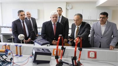 وزير التعليم العالي يشيد بدعم القيادة السياسية في إنشاء وتجهيز مدينة زويل بأحدث المعامل والأجهزة المعاصرة (صور)