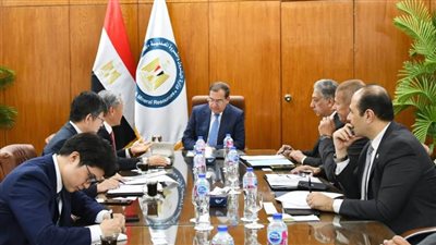 وزير البترول يستقبل سفير كوريا الجنوبية بالقاهرة