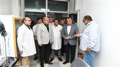 وزير الدولة للإنتاج الحربي يترأس مجلس إدارة المركز الطبي التخصصي (صور)
