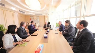 وزير التعليم العالي يبحث سبل تعزيز التعاون العلمي مع الوكالة الأمريكية للتنمية الدولية (صور)