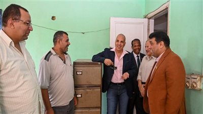 سويلم يلتقي النواب والمنتفعين ورؤساء روابط مستخدمي المياه ومسئولي الري بالدقهلية (صور)