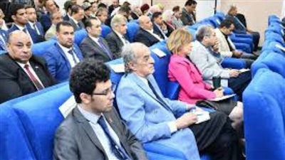 مشيرة خطاب: حرية التعبير والحصول على المعلومات حق دستوري لـ الصحفيين