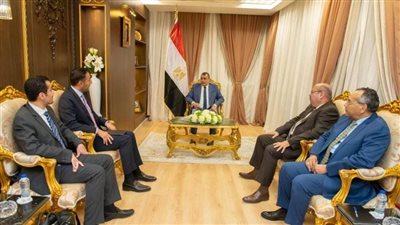 وزير الدولة للإنتاج الحربي يستقبل مسؤول شركة الخليج للمصاعد الكهربائية لمتابعة مستجدات التعاون المشترك