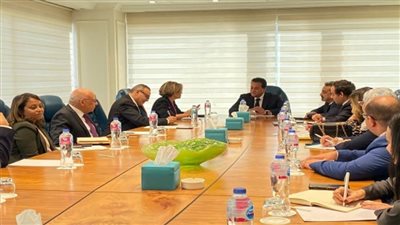 وزير الصحة يستقبل المدير الإقليمي للتنمية البشرية في منطقة الشرق الأوسط وشمال إفريقيا بالبنك الدولي