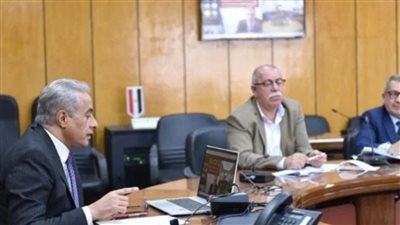 وزيرا العمل والاتصالات يستعرضان منظومة منصة البنية المعلوماتية لسوق العمل