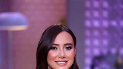 الإعلامية بثينة توكل تعود لتقديم برنامجها 