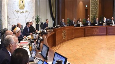 وزيرة البيئة تستعرض خطة مواجهة تلوث الهواء الحاد خلال فصلي الخريف والشتاء