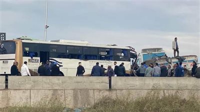 إسعاف مطروح : 11 سيارة لنقل ضحايا حادث الأتوبيس السياحي