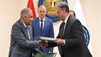 وزير الري: العمل على رفع كفاءة استخدام المياه وإستيفاء الاحتياجات المائية للاستخدامات كافة (صور)