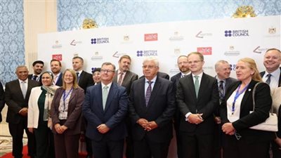 وزير التعليم العالي يشهد توقيع مذكرات تفاهم بين عدد من الجامعات والمؤسسات المصرية والبريطانية (صور)