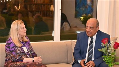 وزير قطاع الأعمال العام يبحث مع وزيرة الدولة للشؤون الاقتصادية السويسرية الفرص الاستثمارية المتاحة وتعزيز التعاون المشترك