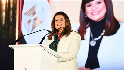 وزيرة الهجرة تفتتح 11 عيادة طبية متنقلة جديدة لخدمة القرى الأكثر احتياجا بدعم من المصريين بالخارج