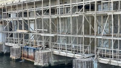 وزير الري يتابع عملية تدعيم الكوبري الخرساني أعلى سد ومفيض وهويس دمياط