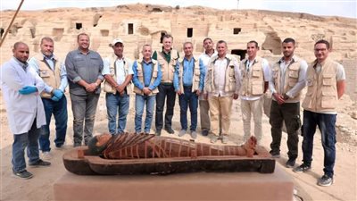 وزير السياحة والآثار يتفقد كشف أثري جديد بموقع حفائر البعثة الأثرية المصرية بسقارة