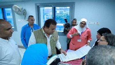 وزير الصحة يوجه بتكثيف الحملات التوعوية الخاصة بتنظيم الأسرة (صور)