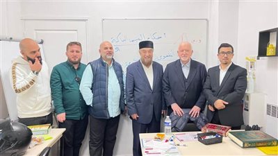 الشيخ مهاجري زيان وقيادات إسلامية من أوروبا في زيارة للكلية الإسلامية بباريس (صور)