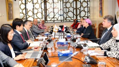 وزيرة البيئة تترأس الاجتماع الأول للجنة تسيير مشروع 