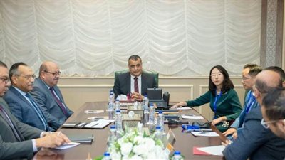 وزير الدولة للإنتاج الحربي يستقبل رئيس مجلس إدارة شركة E-HAUTE الصينية لبحث سبل التعاون المشترك