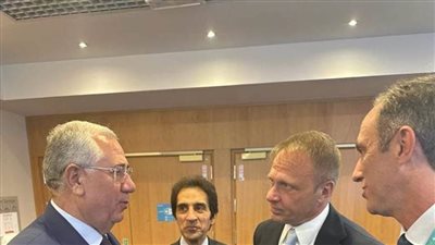 وزير الزراعة يبحث مع نظيره الإيطالي التعاون المشترك 