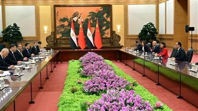 الرئيس الصيني يستقبل رئيس الوزراء بقاعة الشعب الكبرى