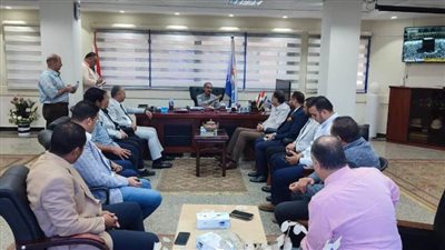 رئيس جهاز مدينة بدر يعقد لقاءات مع ممثلي مجلس الأمناء وجمعية المستثمريين وسكان المدينة