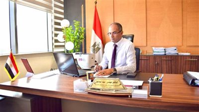 نائب وزير الاسكان يتابع الموقف التنفيذي لمشروع الصرف الصحي بمركز ومدينة بدر بالبحيرة