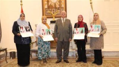 محافظ القاهرة: المرأة أثبتت قدراتها على القيادة بمختلف المواقع الإدارية