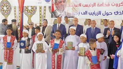 وزير الإسكان يتابع تسليم وحدات 