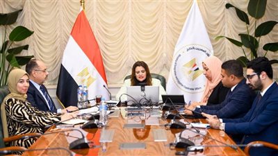 وزيرة الهجرة تعقد اجتماعا مع مجموعة من مستثمرينا بالخارج لاستعراض الفرص الاستثمارية بمصر